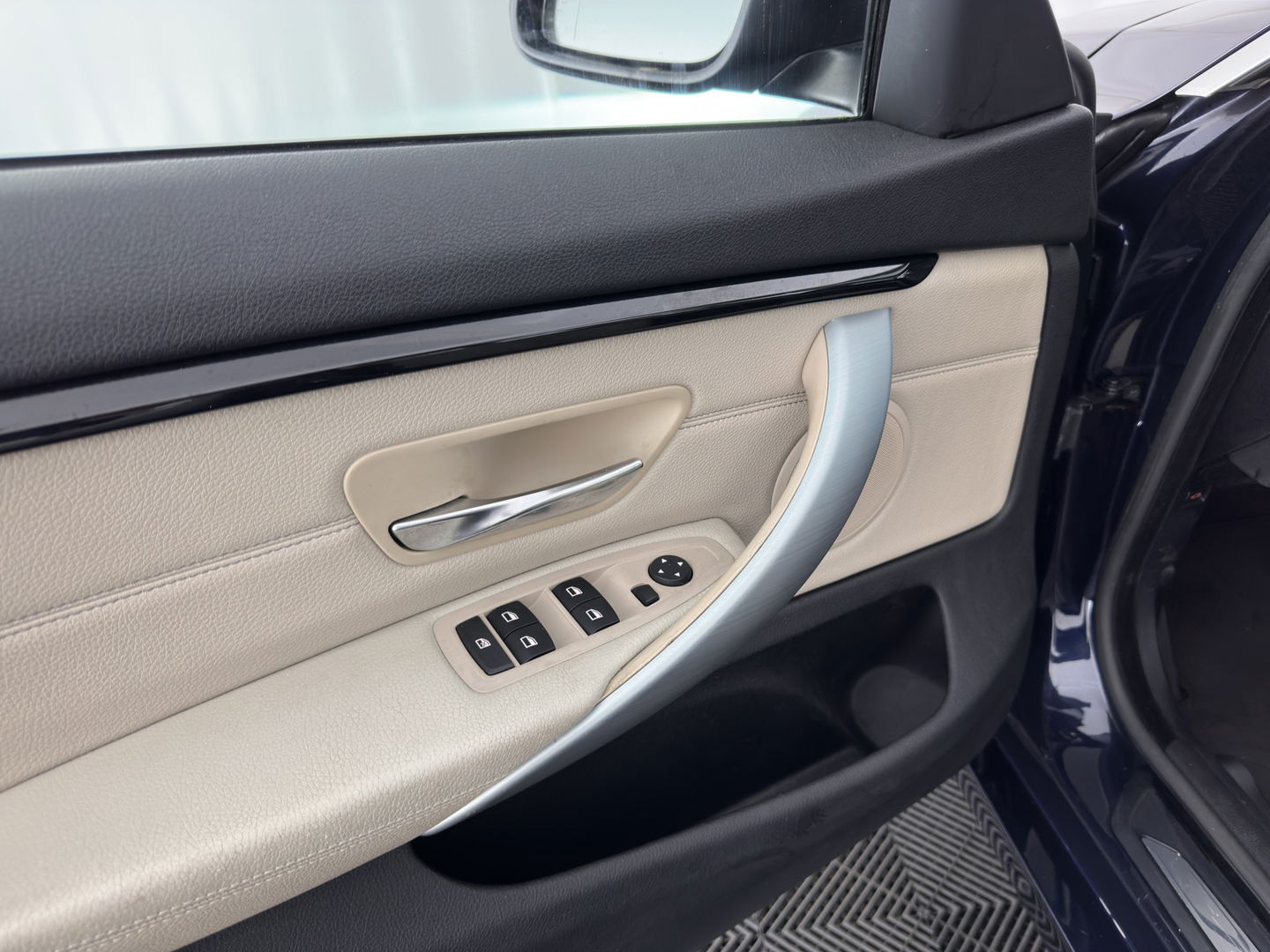 BMW 4 Serie Gran Coupé 420i Executive Aut. *PANO | HEAD-UP | LUXURY-LEATHER | XENON | NAVI-FULLMAP | HEATED-SPORTSEATS | ECC | PDC | CRUISE | 18''ALU*