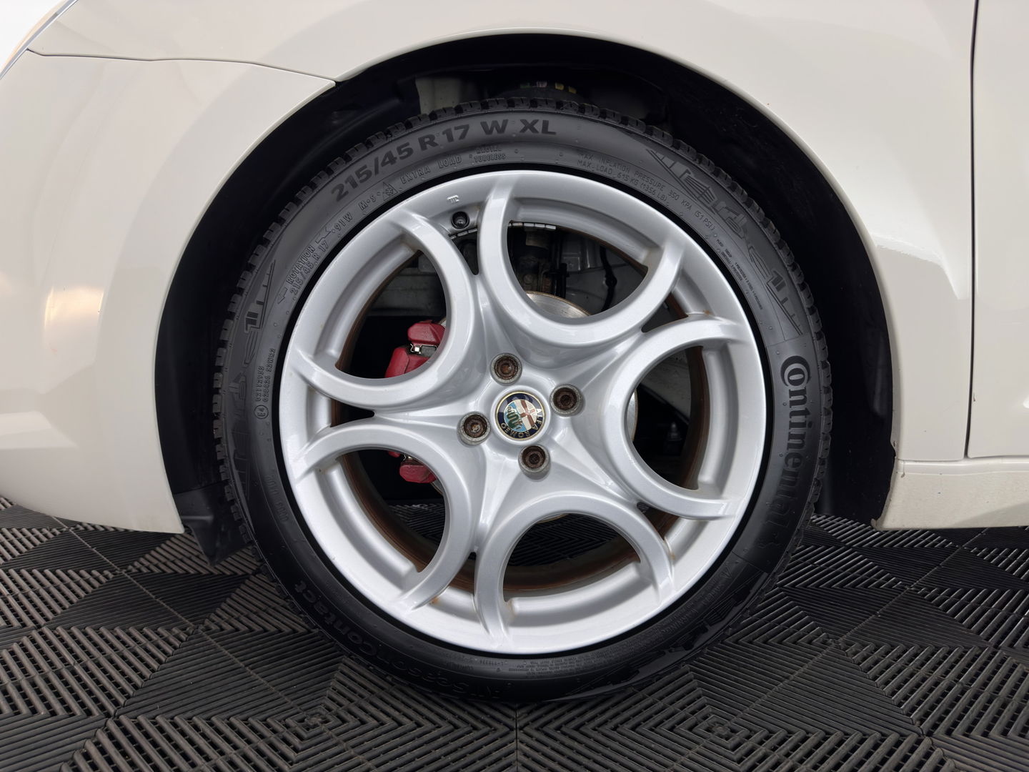 Alfa Romeo MiTo 0.9 TwinAir Distinctive *LUXURY-LEATHER | NAVI-FULLMAP | SPORT-SEATS | ECC | PDC | CRUISE | 17''ALU*
