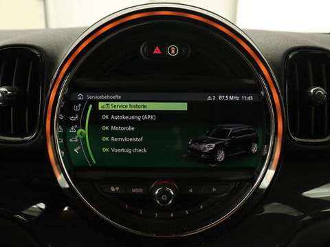 MINI Countryman 1.5 Cooper | Stoelverwarming | Trekhaak | Harman/Kardon | Carplay | Keyless | Navigatie | Climate control | Cruise control | Park Assist | Full LED