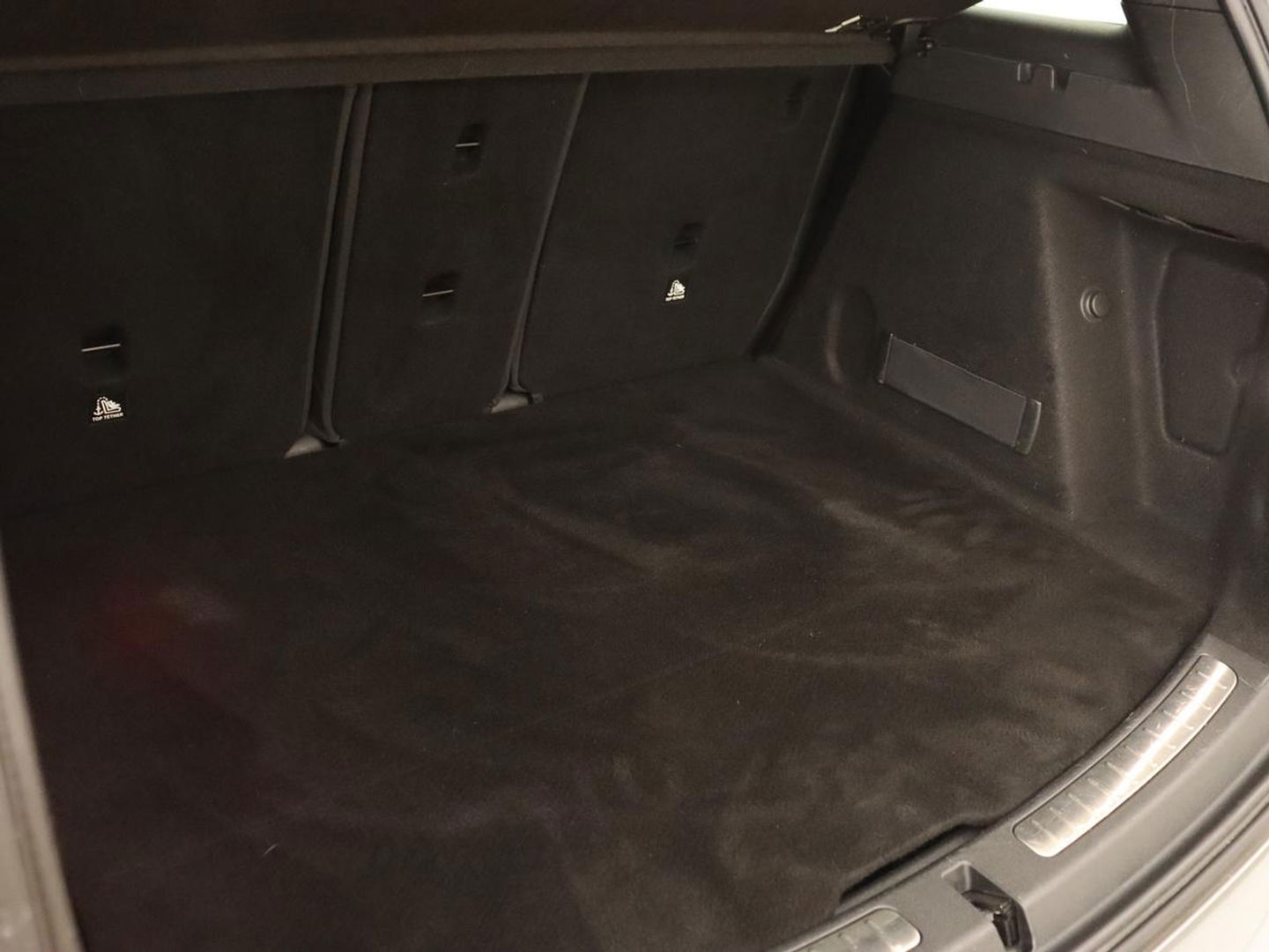 MINI Countryman 1.5 Cooper | Stoelverwarming | Trekhaak | Harman/Kardon | Carplay | Keyless | Navigatie | Climate control | Cruise control | Park Assist | Full LED