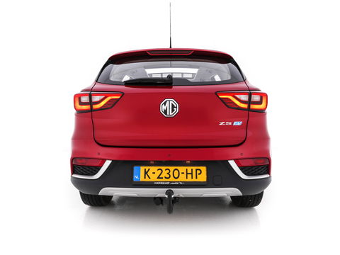 MG ZS EV Luxury 45 kWh {SOH-96%} Aut. *PANO | LUXURY-LEATHER | CCS-FASTLOADER | KEYLESS | NAVI-FULLMAP | ADAPTIVE-CRUISE | CAMERA | HEATED-SPORTSEATS | CARPLAY | BLINDSPOT | DAB | LANE-ASSIST | PRIVACY-GLASS | 17''ALU*