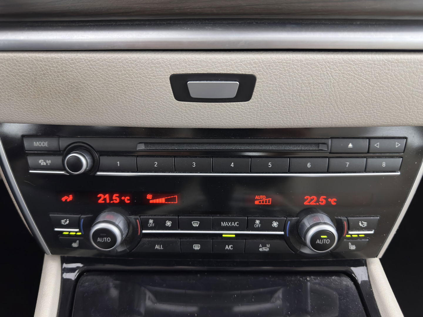 BMW 5 Serie Gran Turismo 520d High Executive Aut. *HEAD-UP | ADAPTIVE-CRUISE | LUXURY-LEATHER | XENON | MEMORY-PACK | TOP-VIEW | HIFI-SOUND | NAVI-FULLMAP | ECC | PDC | TOWBAR*