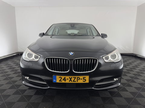 BMW 5 Serie Gran Turismo 520d High Executive Aut. *HEAD-UP | ADAPTIVE-CRUISE | LUXURY-LEATHER | XENON | MEMORY-PACK | TOP-VIEW | HIFI-SOUND | NAVI-FULLMAP | ECC | PDC | TOWBAR*