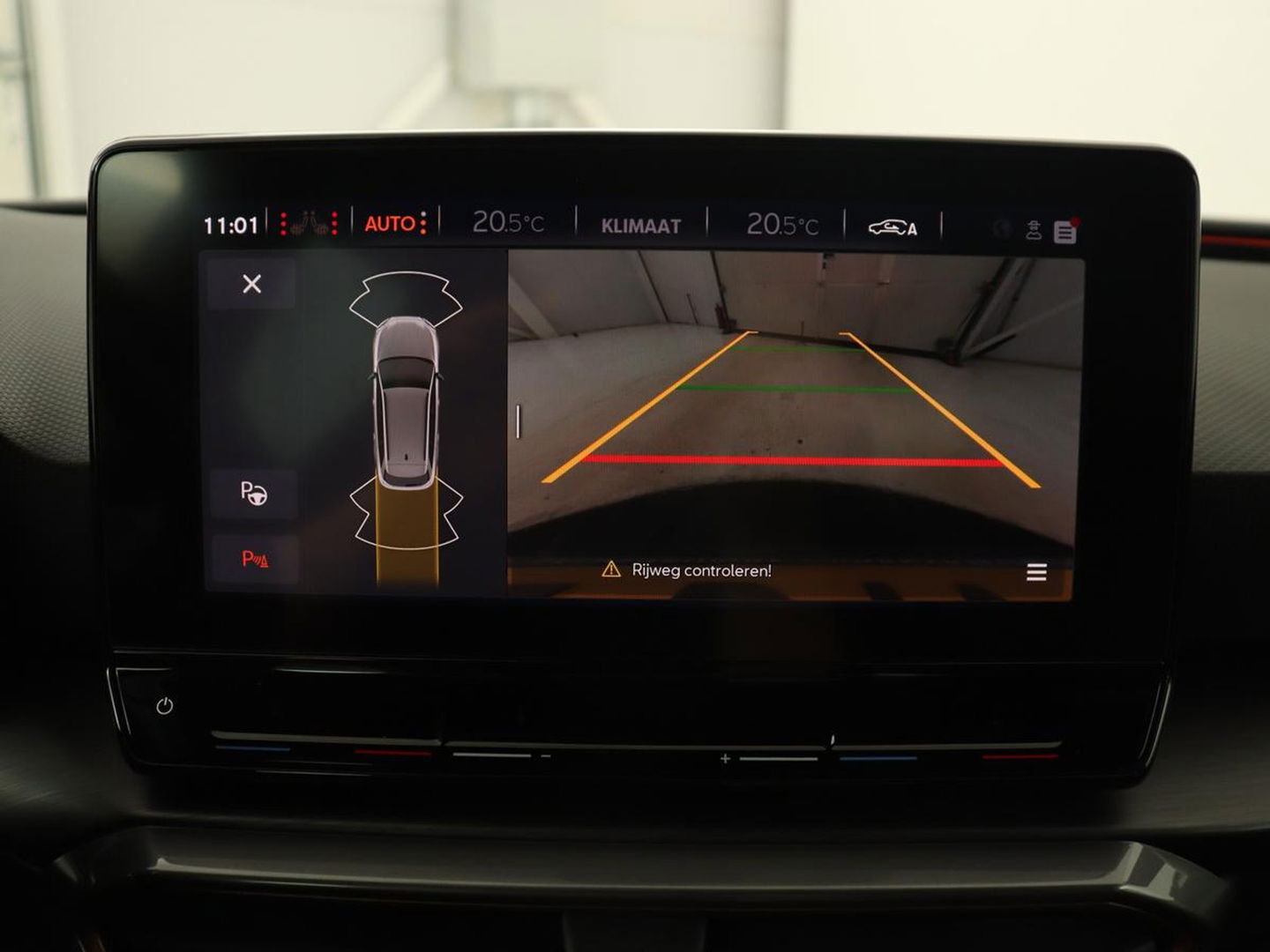 CUPRA Leon 1.4 eHybrid | Stoelverwarming | Camera | Adaptive cruise | Navigatie | Carplay | Sfeerverlichting | Keyless | Park Assist | Sportstoelen | Full LED | PHEV | Plug In
