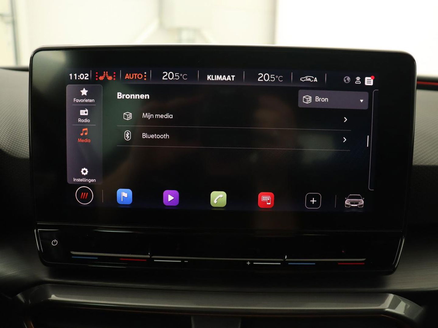 CUPRA Leon 1.4 eHybrid | Stoelverwarming | Camera | Adaptive cruise | Navigatie | Carplay | Sfeerverlichting | Keyless | Park Assist | Sportstoelen | Full LED | PHEV | Plug In