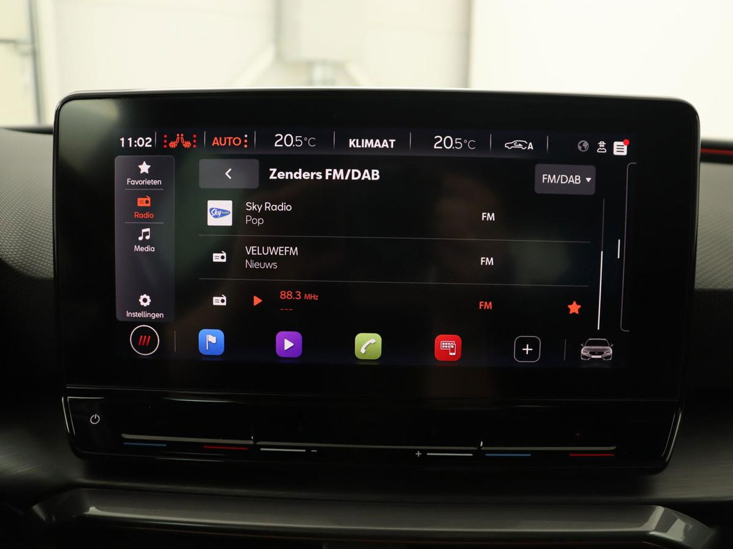 CUPRA Leon 1.4 eHybrid | Stoelverwarming | Camera | Adaptive cruise | Navigatie | Carplay | Sfeerverlichting | Keyless | Park Assist | Sportstoelen | Full LED | PHEV | Plug In