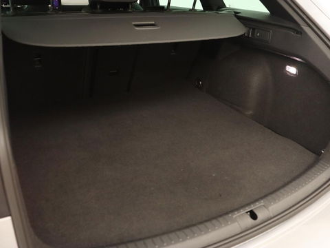 CUPRA Leon 1.4 eHybrid | Stoelverwarming | Camera | Adaptive cruise | Navigatie | Carplay | Sfeerverlichting | Keyless | Park Assist | Sportstoelen | Full LED | PHEV | Plug In