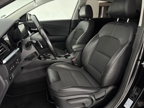 Kia Niro 1.6 GDi Hybrid 141PK DynamicLine | Virtual | LED | Camera | Trekh. | Carplay | Adaptive Cruise | NAP