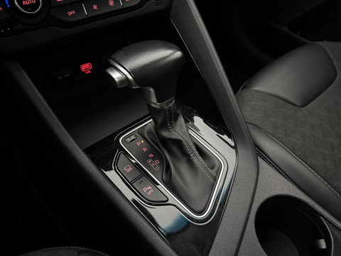 Kia Niro 1.6 GDi Hybrid 141PK DynamicLine | Virtual | LED | Camera | Trekh. | Carplay | Adaptive Cruise | NAP