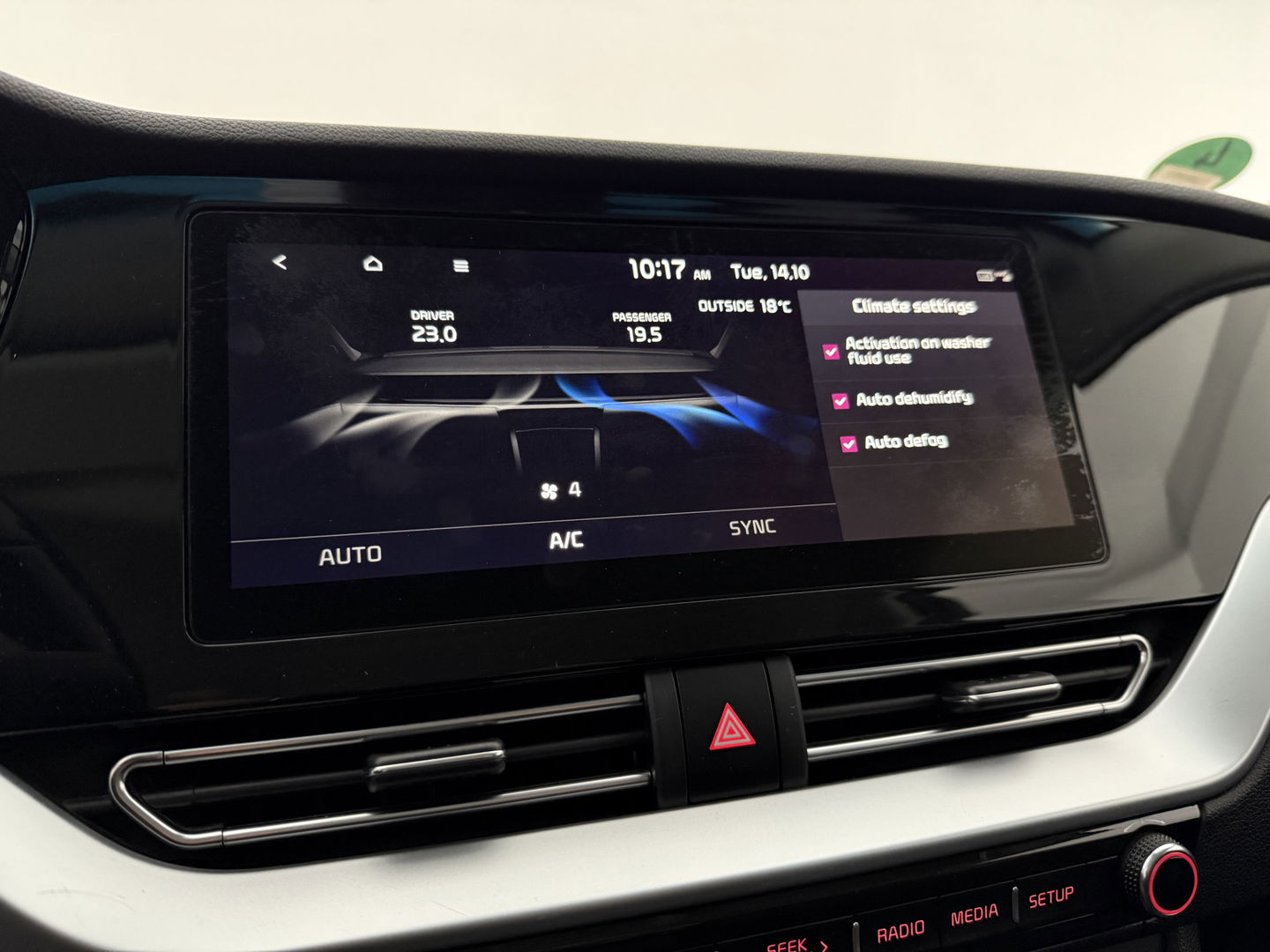 Kia Niro 1.6 GDi Hybrid 141PK DynamicLine | Virtual | LED | Camera | Trekh. | Carplay | Adaptive Cruise | NAP