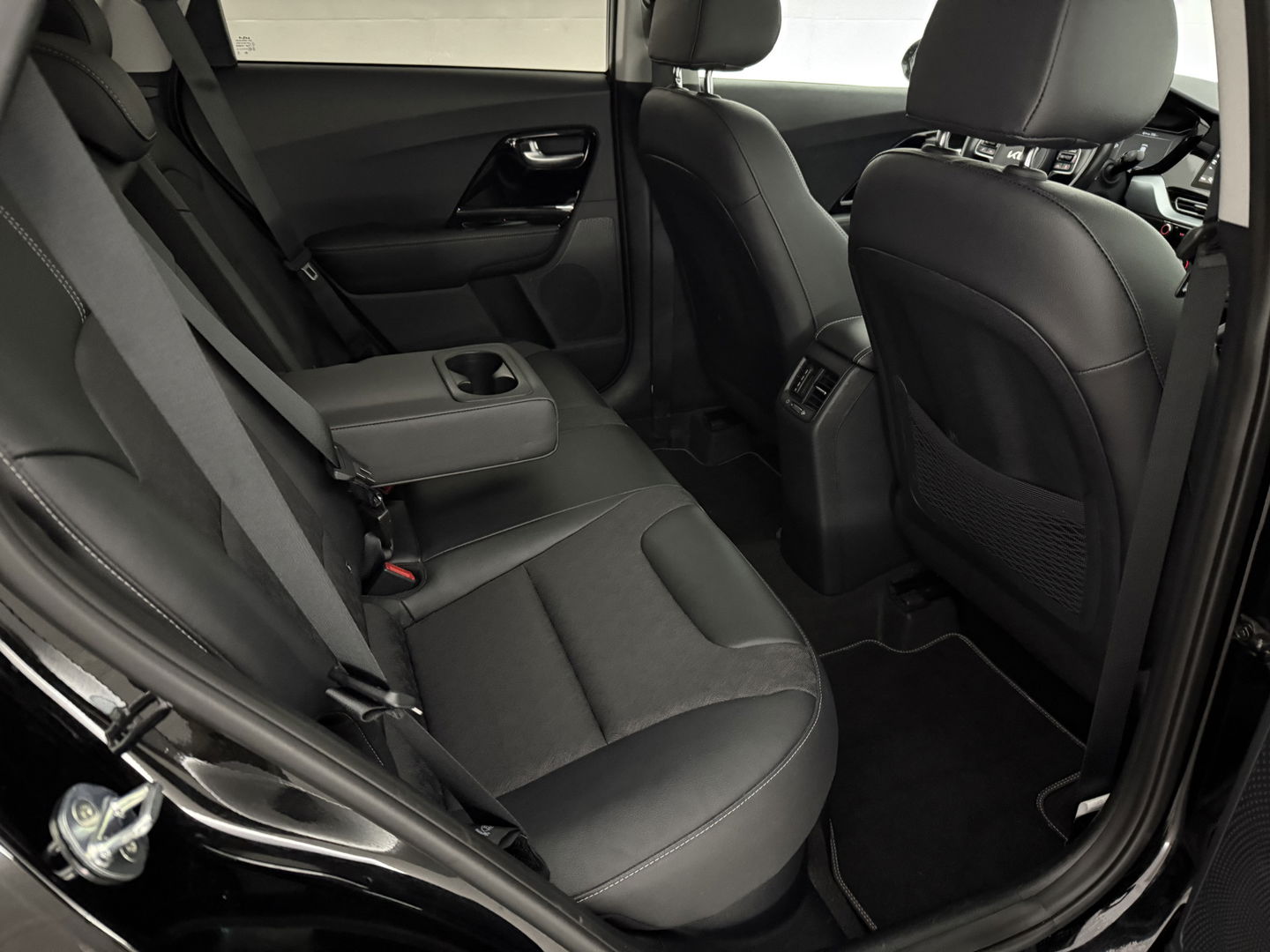 Kia Niro 1.6 GDi Hybrid 141PK DynamicLine | Virtual | LED | Camera | Trekh. | Carplay | Adaptive Cruise | NAP
