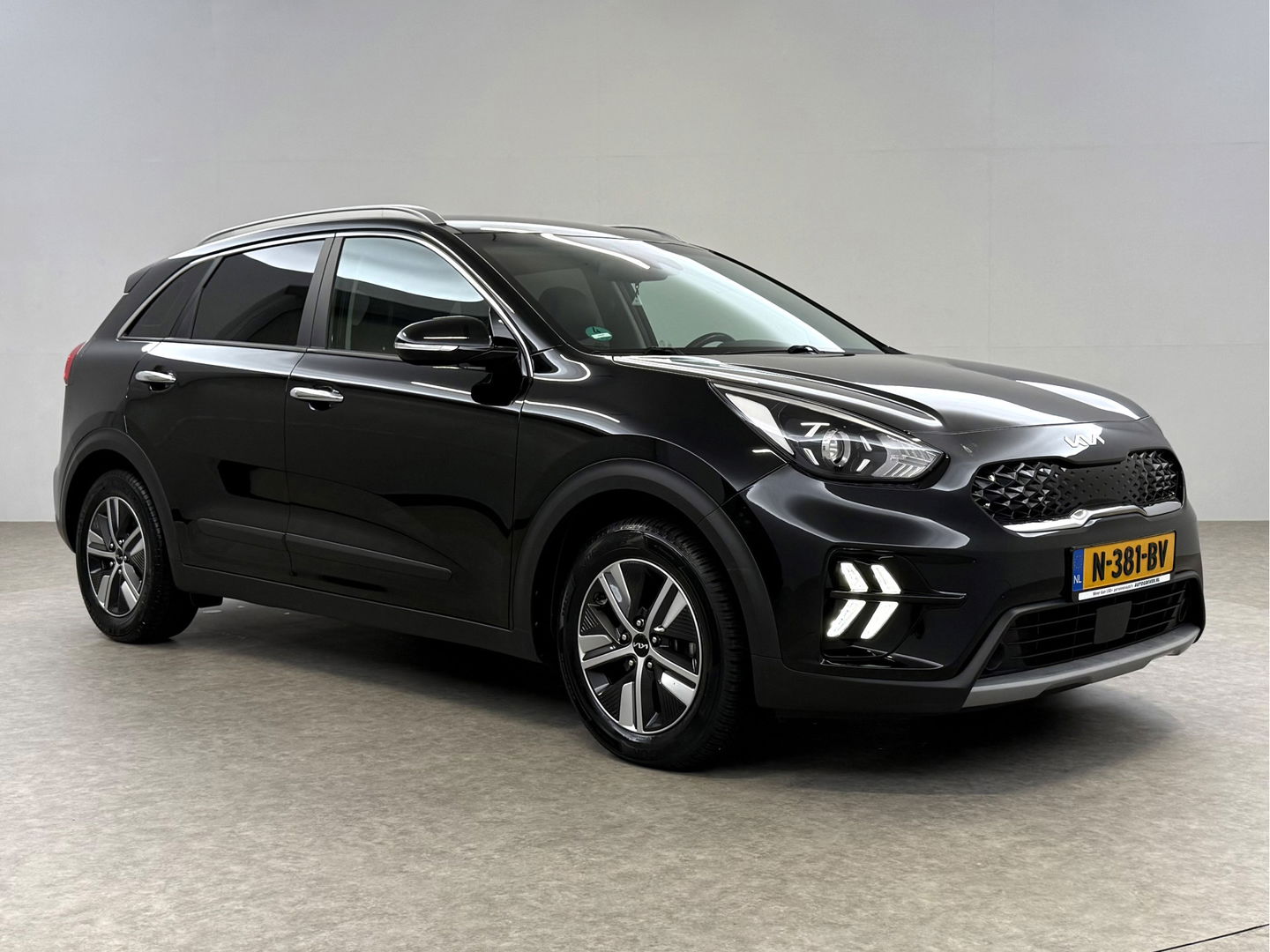 Kia Niro 1.6 GDi Hybrid 141PK DynamicLine | Virtual | LED | Camera | Trekh. | Carplay | Adaptive Cruise | NAP