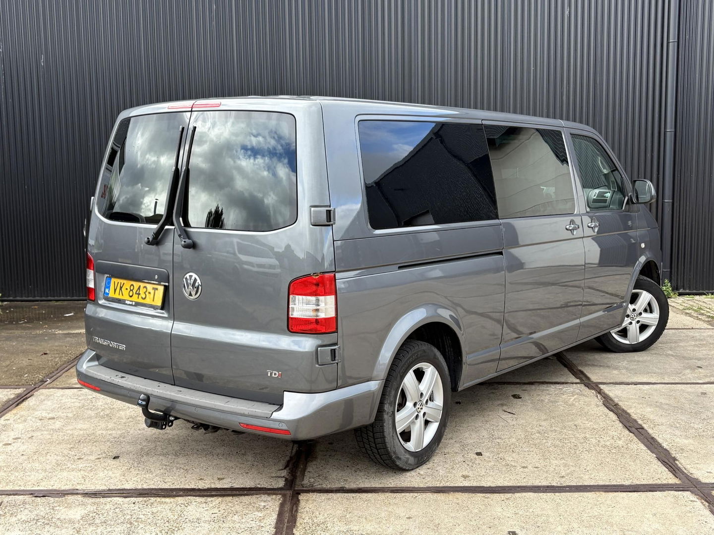 Volkswagen Transporter 2.0 TDI L2H1 DC Comfortline | LEDER | CRUISE | NAVI