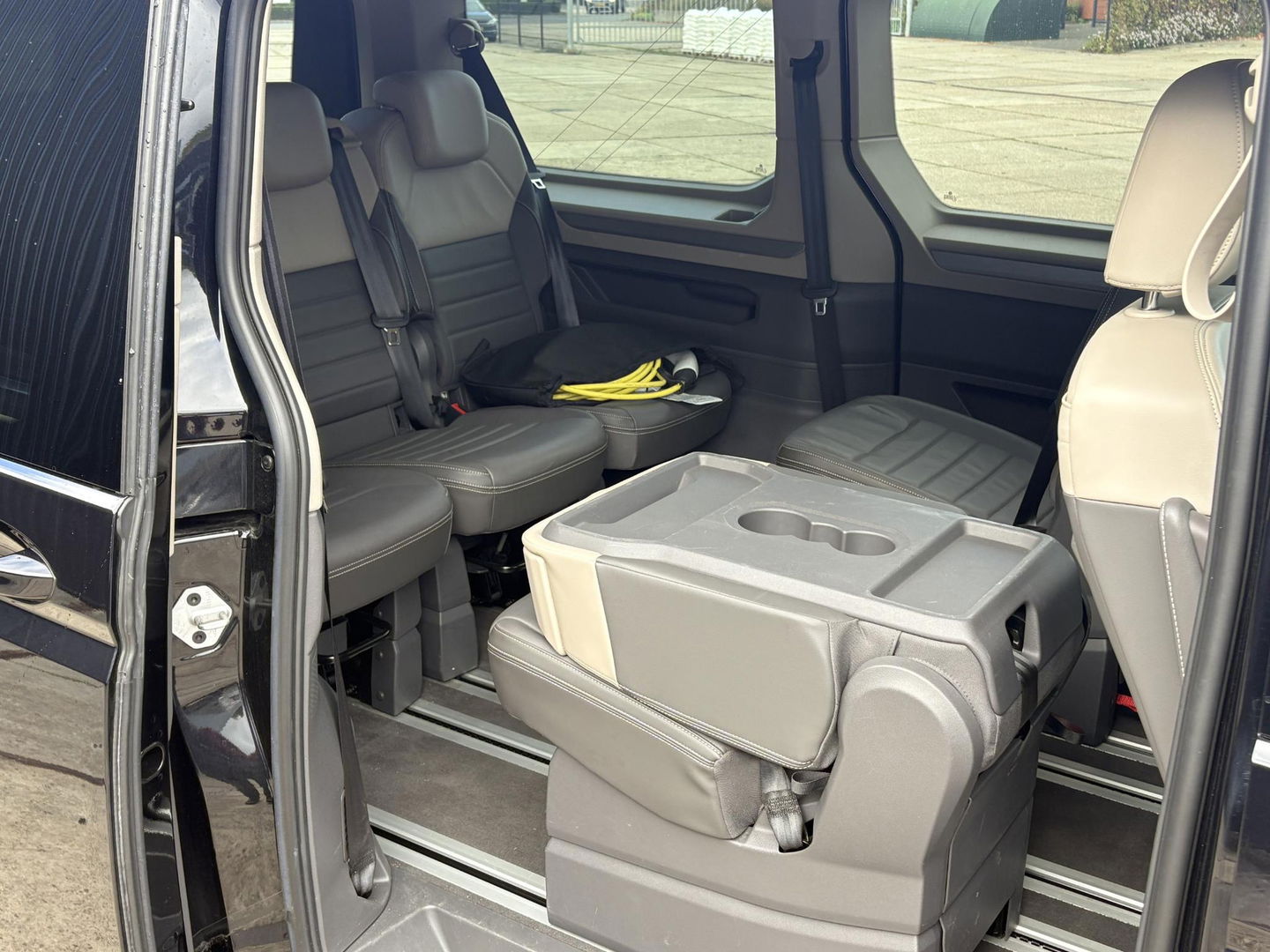 Volkswagen Multivan 1.4 eHybrid L1H1 218PK | 2x Schuifd. Elektrisch | BPM VRIJ | ADAPTIVE | LED | 7 persoons