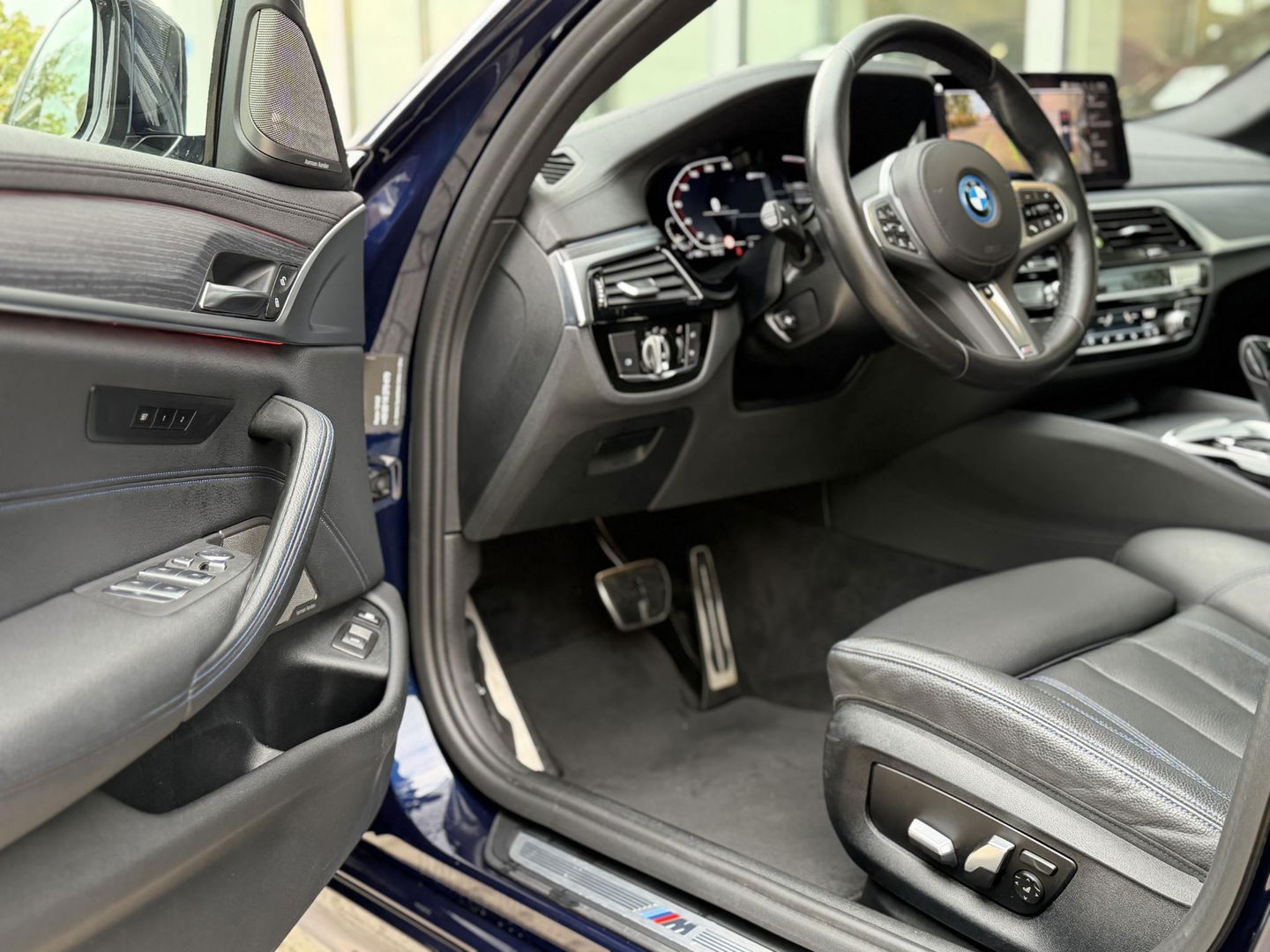 BMW 5 Serie Touring 530e xDrive High Ex. M-Sport|SOH95%|Pano|Laser|CoPilot|Harman/Kardon|Ad.onderstel|Trekhaak