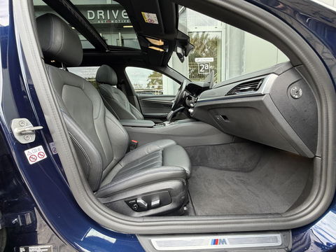 BMW 5 Serie Touring 530e xDrive High Ex. M-Sport|SOH95%|Pano|Laser|CoPilot|Harman/Kardon|Ad.onderstel|Trekhaak