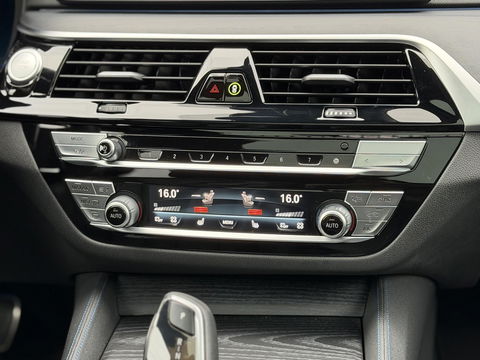 BMW 5 Serie Touring 530e xDrive High Ex. M-Sport|SOH95%|Pano|Laser|CoPilot|Harman/Kardon|Ad.onderstel|Trekhaak