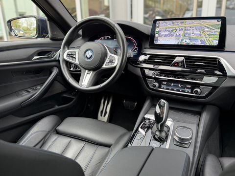 BMW 5 Serie Touring 530e xDrive High Ex. M-Sport|SOH95%|Pano|Laser|CoPilot|Harman/Kardon|Ad.onderstel|Trekhaak
