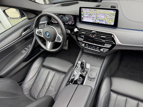 BMW 5 Serie Touring 530e xDrive High Ex. M-Sport|SOH95%|Pano|Laser|CoPilot|Harman/Kardon|Ad.onderstel|Trekhaak