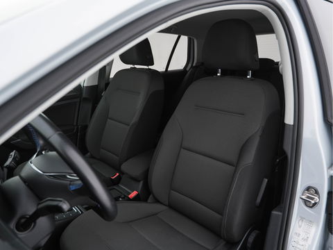 Volkswagen e-Golf {SOH-90%} Aut. *ADAPTIVE-CRUISE | FULL-LED | NAVI-FULLMAP | COMFORT-SEATS | ECC | PRIVACY-GLASS | PARKPILOT | CCS-FASTLOADER | 16''ALU*