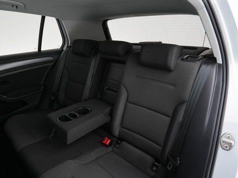 Volkswagen e-Golf {SOH-90%} Aut. *ADAPTIVE-CRUISE | FULL-LED | NAVI-FULLMAP | COMFORT-SEATS | ECC | PRIVACY-GLASS | PARKPILOT | CCS-FASTLOADER | 16''ALU*