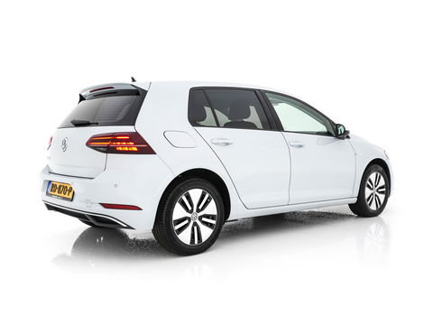 Volkswagen e-Golf {SOH-90%} Aut. *ADAPTIVE-CRUISE | FULL-LED | NAVI-FULLMAP | COMFORT-SEATS | ECC | PRIVACY-GLASS | PARKPILOT | CCS-FASTLOADER | 16''ALU*