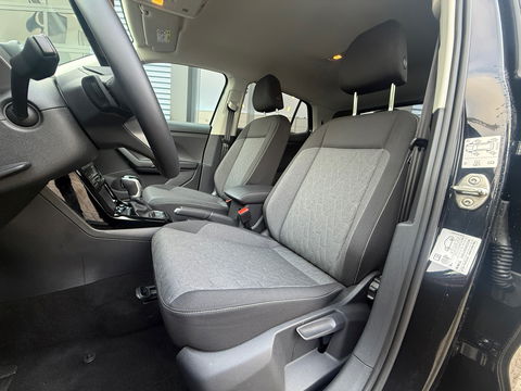 Volkswagen T-Cross 1.0 TSI Life Edition Automaat| Virt Dashboard|Apple Carplay|Camera|ACC|Stoelverwarming
