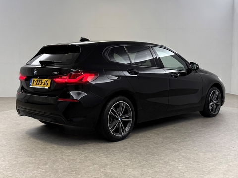 BMW 1-serie 118i Executive Edition | Sfeerverl. | Virtual | Cruise | Carplay | Parkeersens. | NAP
