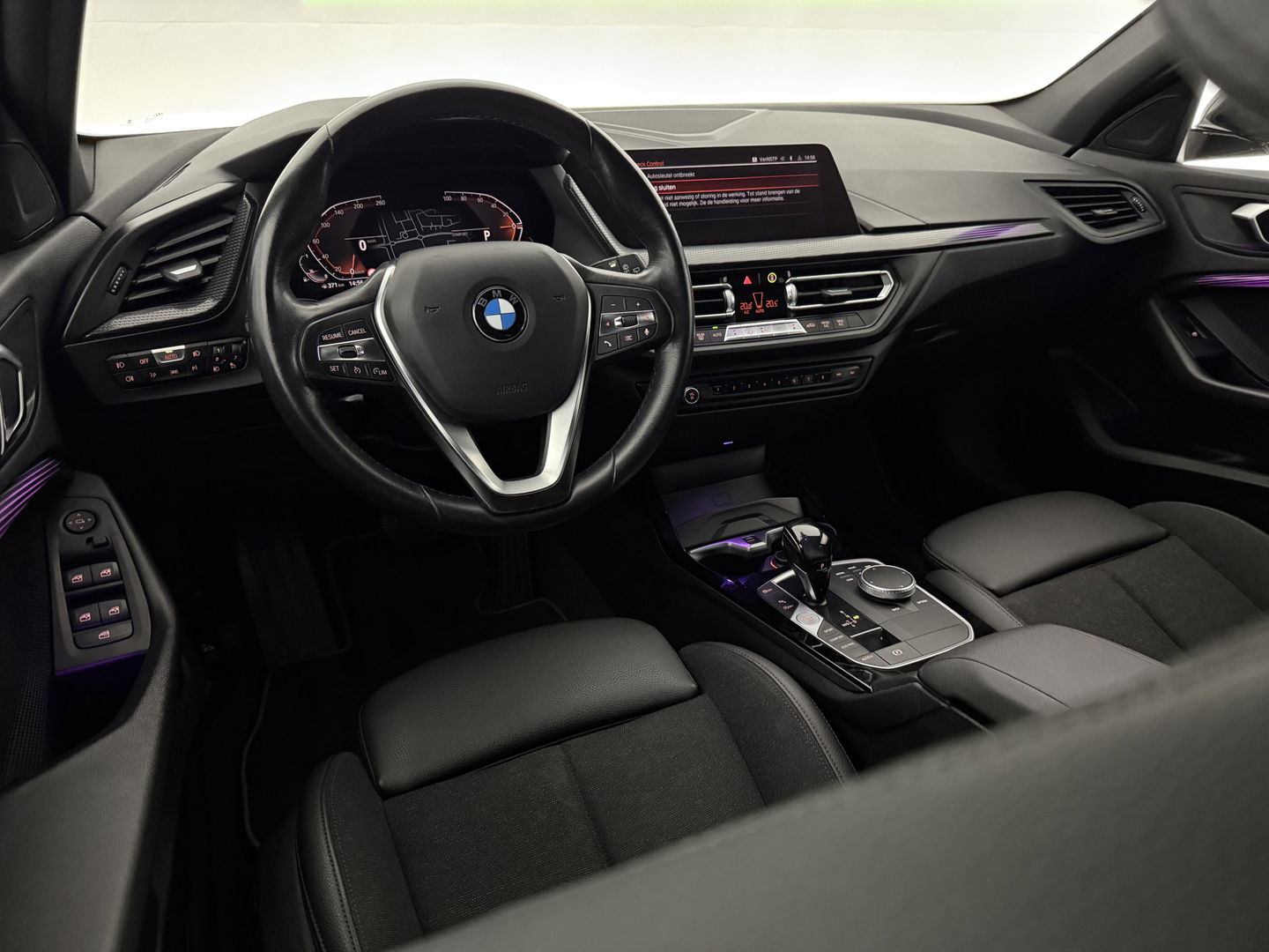 BMW 1-serie 118i Executive Edition | Sfeerverl. | Virtual | Cruise | Carplay | Parkeersens. | NAP