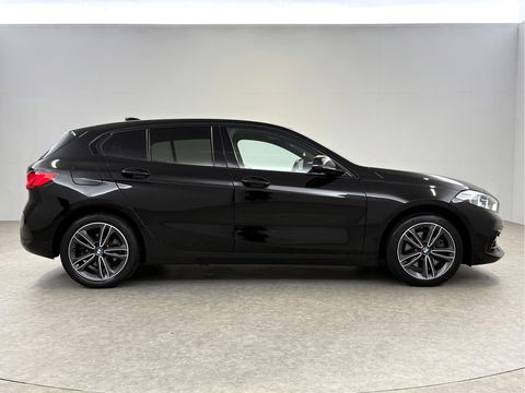 BMW 1-serie 118i Executive Edition | Sfeerverl. | Virtual | Cruise | Carplay | Parkeersens. | NAP