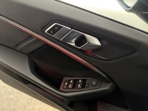 BMW 1-serie 118i Executive Edition | Sfeerverl. | Virtual | Cruise | Carplay | Parkeersens. | NAP