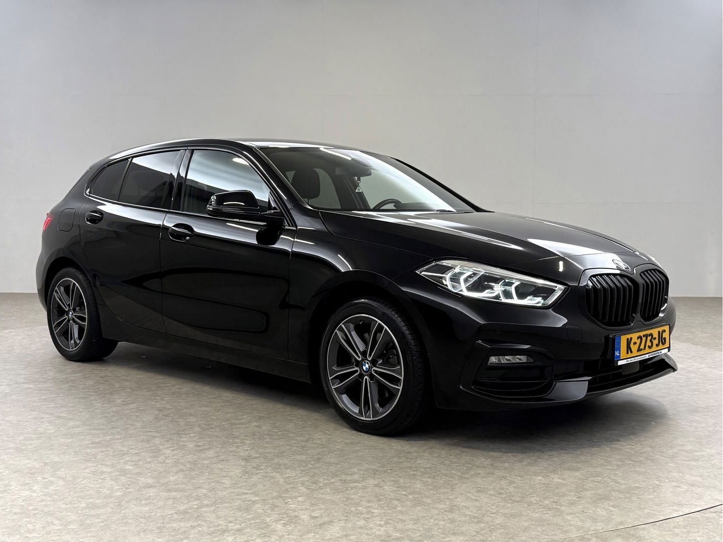 BMW 1-serie 118i Executive Edition | Sfeerverl. | Virtual | Cruise | Carplay | Parkeersens. | NAP