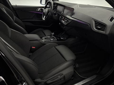 BMW 1-serie 118i Executive Edition | Sfeerverl. | Virtual | Cruise | Carplay | Parkeersens. | NAP