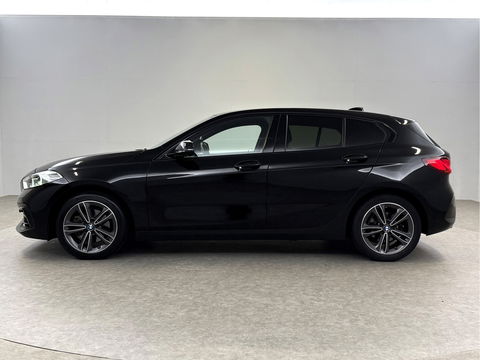 BMW 1-serie 118i Executive Edition | Sfeerverl. | Virtual | Cruise | Carplay | Parkeersens. | NAP