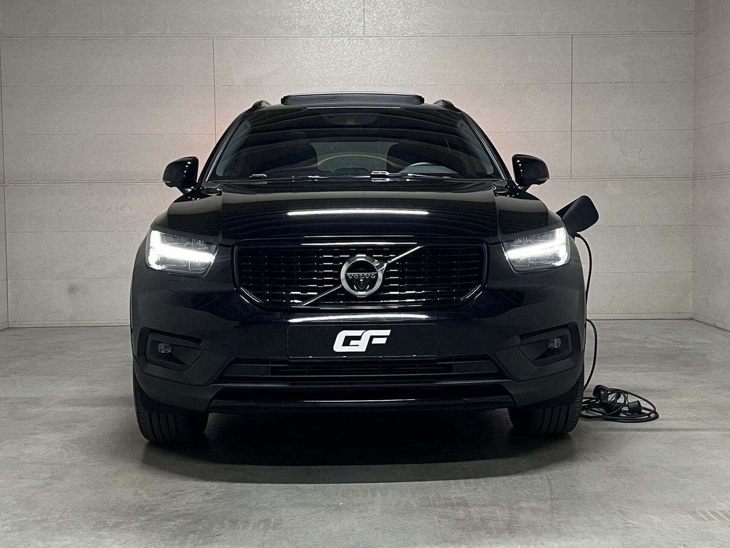 Volvo XC40 1.5 T5 Recharge R-Design Pano H/K 360° ACC Autopilot