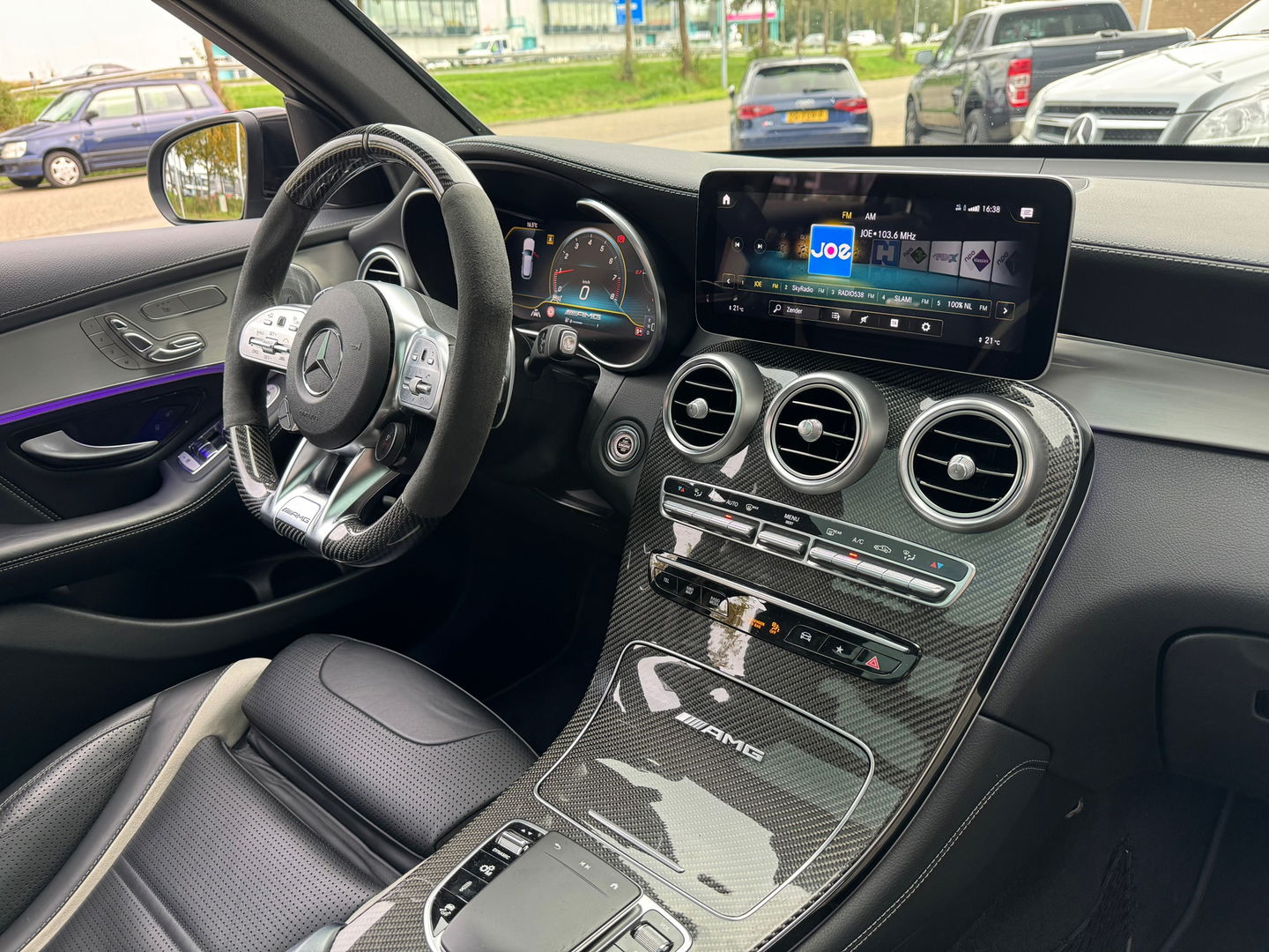 Mercedes-Benz GLC AMG 63 S 4MATIC+ Pano|Burmester|Carbon|Head-Up|Memory|360Camera|Leder|Carplay|510PK