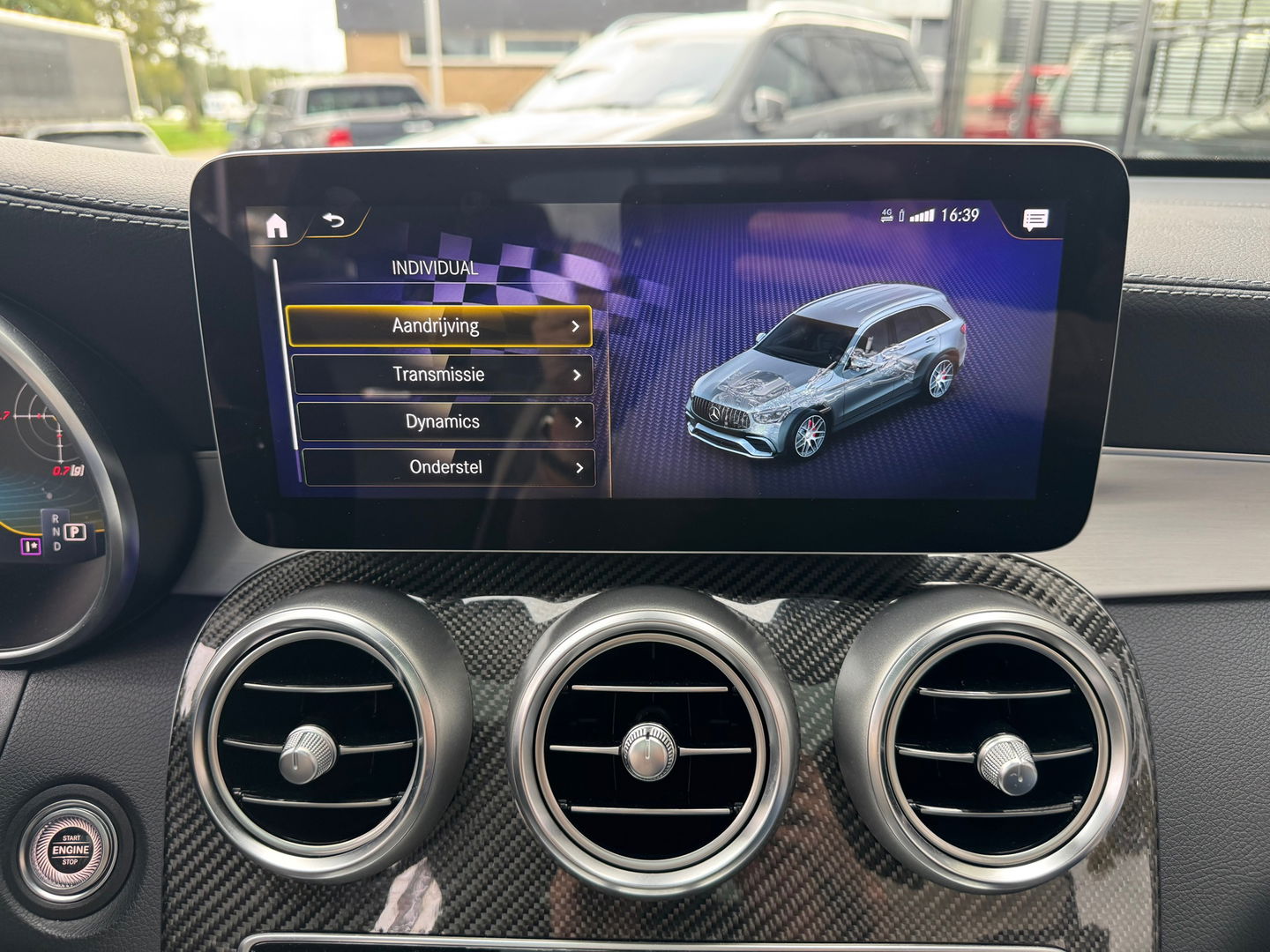 Mercedes-Benz GLC AMG 63 S 4MATIC+ Pano|Burmester|Carbon|Head-Up|Memory|360Camera|Leder|Carplay|510PK