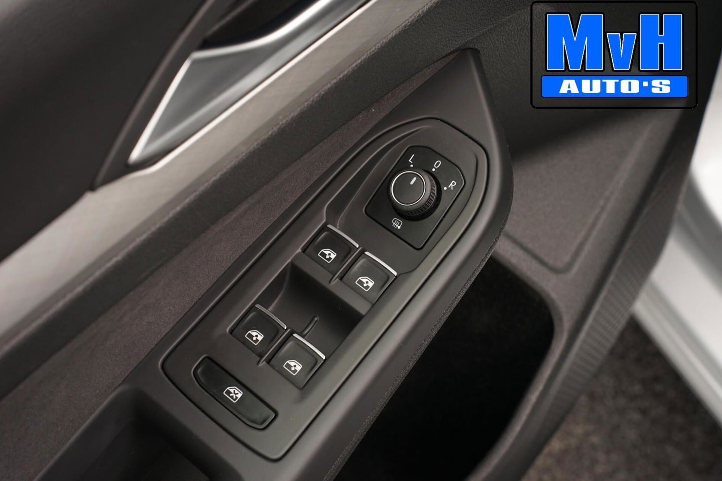 Volkswagen Golf 1.5 TSI Life Business|SPORTSTOELEN|TREKHAAK