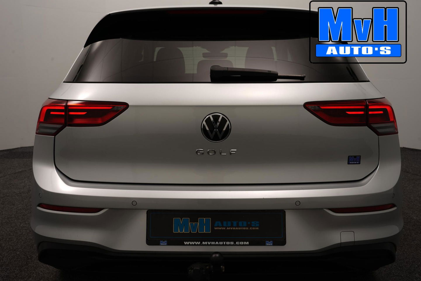 Volkswagen Golf 1.5 TSI Life Business|SPORTSTOELEN|TREKHAAK