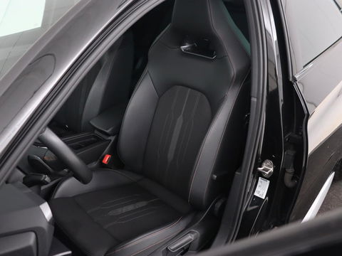 CUPRA Leon 1.4 e-Hybrid VZ Copper Edition | 245pk | Stoelverwarming | Adaptive cruise | Camera | Carplay | Navigatie | Sfeerverlichting | Keyless | Full LED | Sportstoelen | PHEV | Plug In