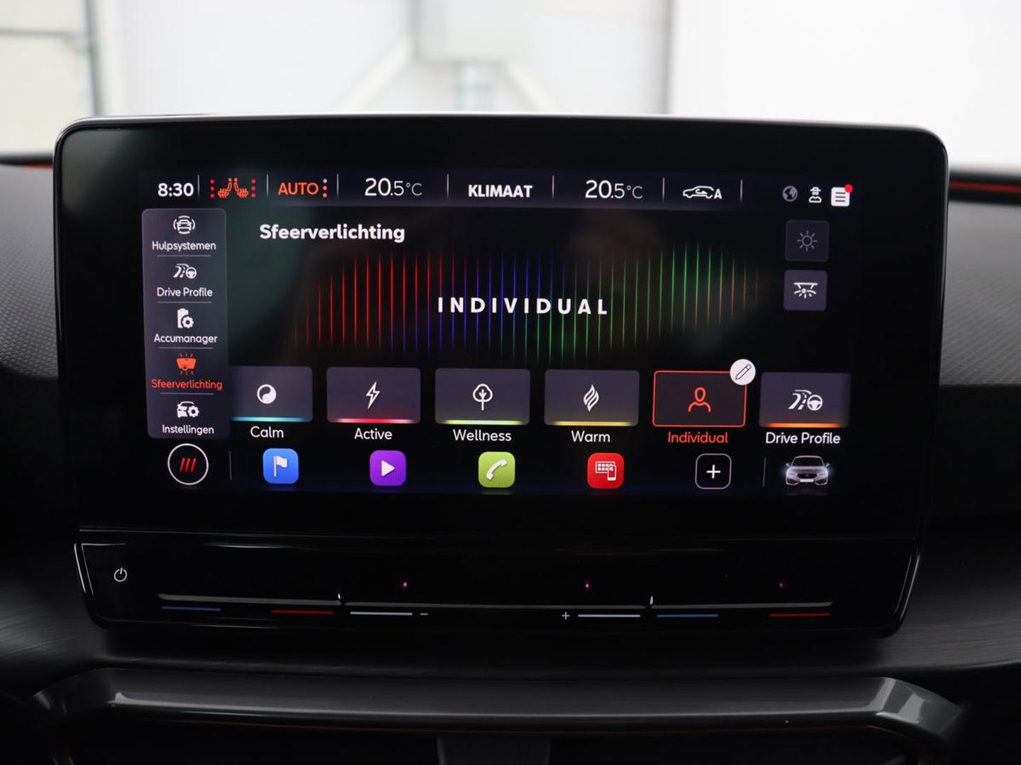 CUPRA Leon 1.4 e-Hybrid VZ Copper Edition | 245pk | Stoelverwarming | Adaptive cruise | Camera | Carplay | Navigatie | Sfeerverlichting | Keyless | Full LED | Sportstoelen | PHEV | Plug In
