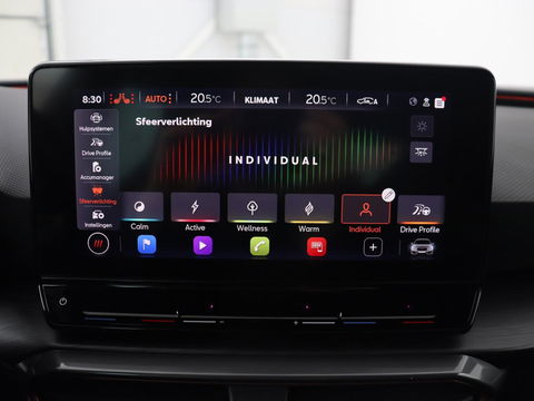 CUPRA Leon 1.4 e-Hybrid VZ Copper Edition | 245pk | Stoelverwarming | Adaptive cruise | Camera | Carplay | Navigatie | Sfeerverlichting | Keyless | Full LED | Sportstoelen | PHEV | Plug In