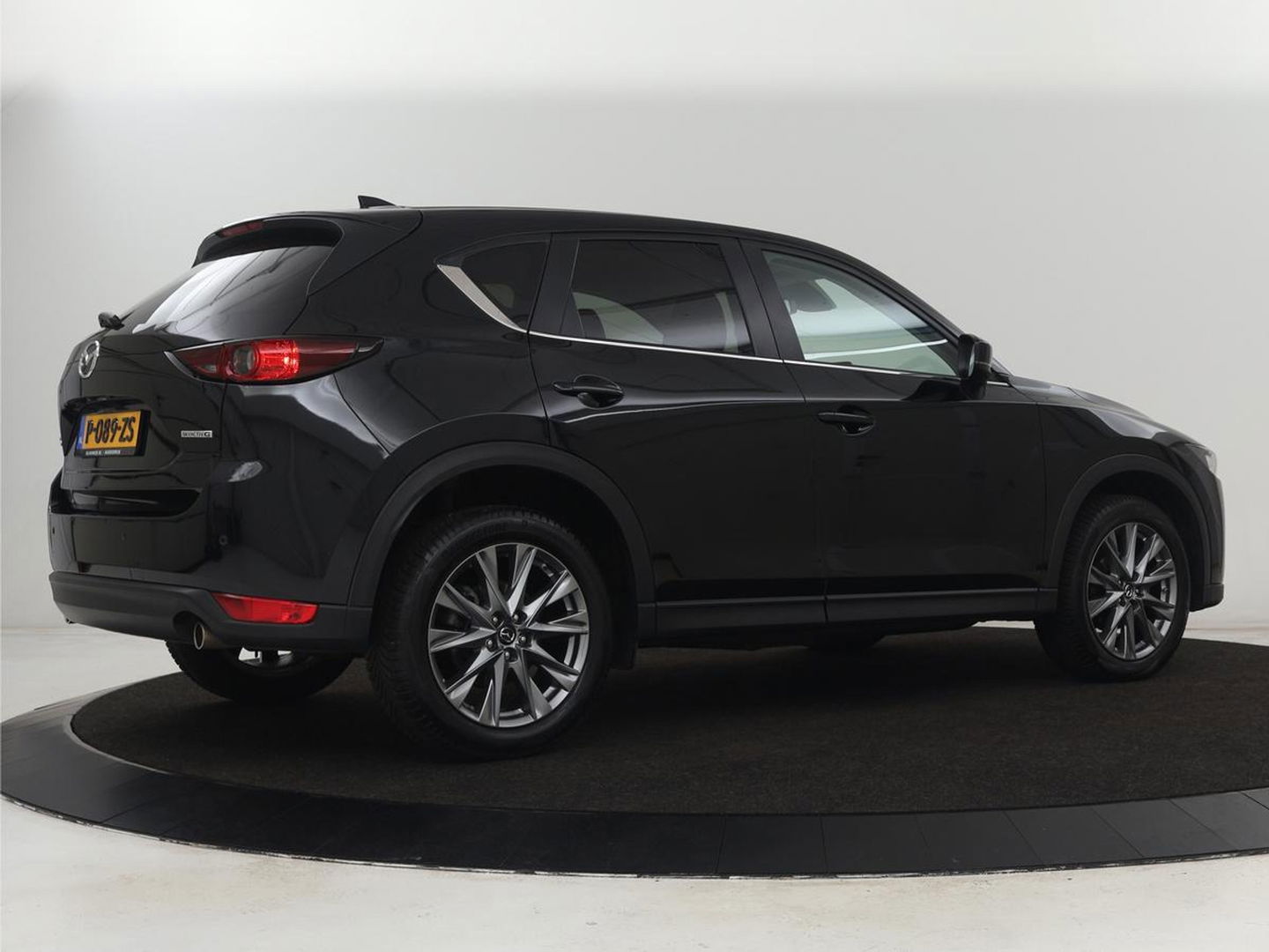Mazda CX-5 2.0 SkyActiv-G 165 Comfort | Head-Up | 360 Camera | Stoel & stuurverwarming | Carplay | Full LED | 19'' | Climate control | Cruise control