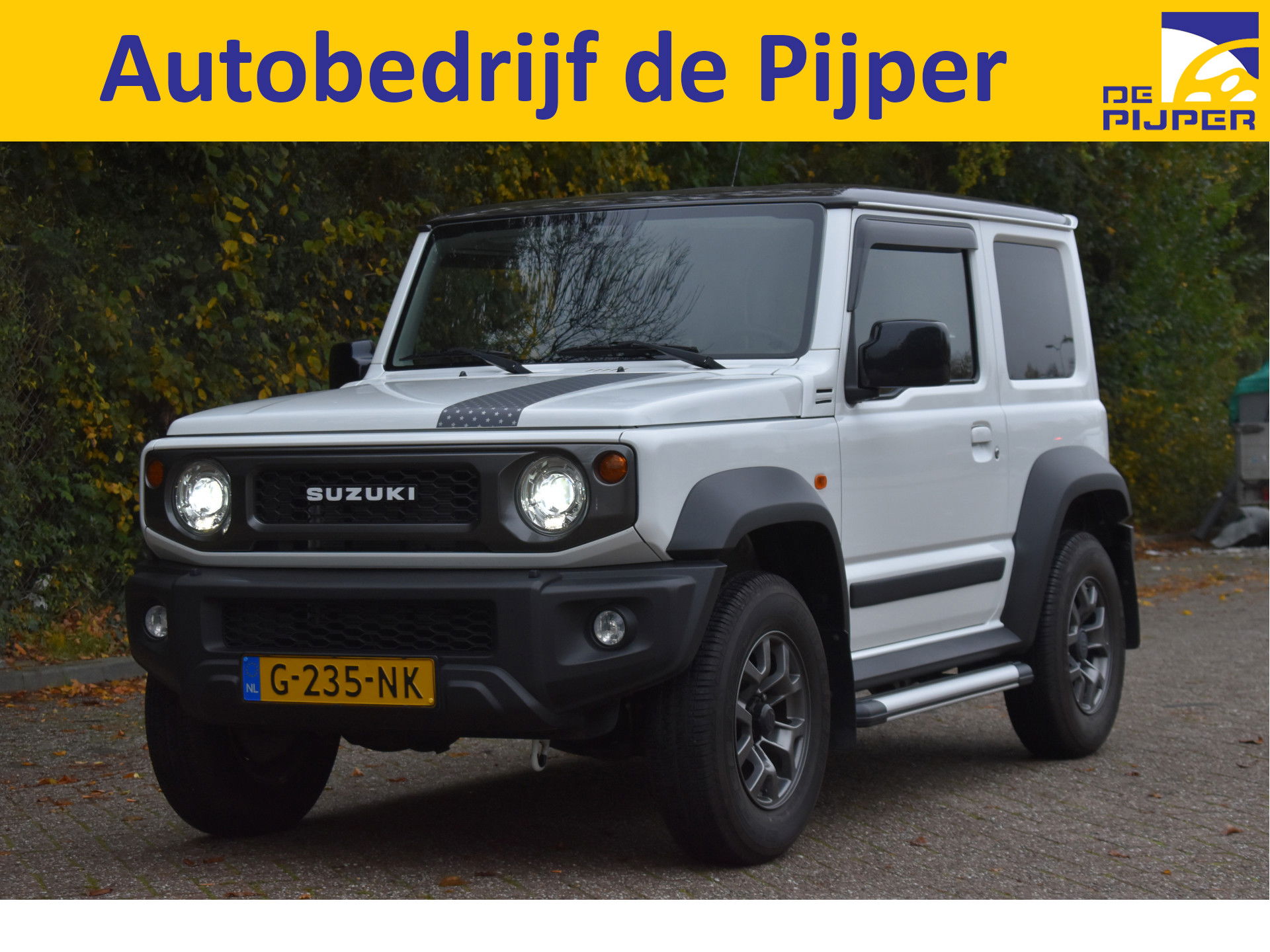 Suzuki Jimny 1.5 Stijl Allgrip 4WD Two-tone | Uniek | NL-Auto | Afn.trekhaak | Carplay/Anroid | Nav | DAB | Stoelverwarming | Climate Control | Nieuwstaat