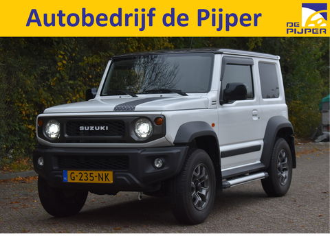 Suzuki Jimny 1.5 Stijl Allgrip 4WD Two-tone | Uniek | NL-Auto | Afn.trekhaak | Carplay/Anroid | Nav | DAB | Stoelverwarming | Climate Control | Nieuwstaat