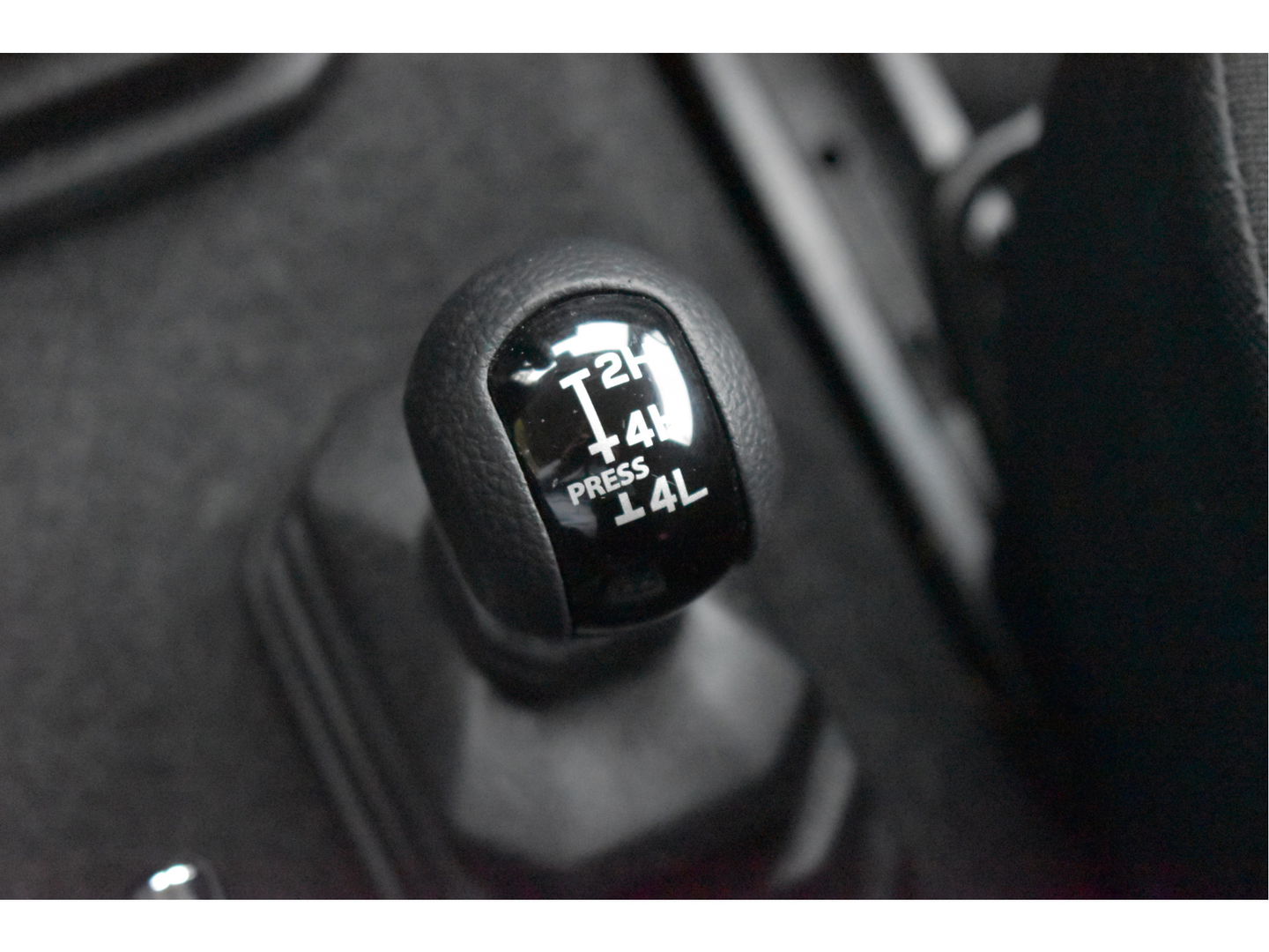 Suzuki Jimny 1.5 Stijl Allgrip 4WD Two-tone | Uniek | NL-Auto | Afn.trekhaak | Carplay/Anroid | Nav | DAB | Stoelverwarming | Climate Control | Nieuwstaat