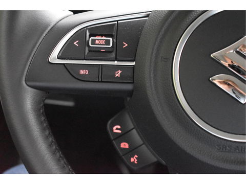 Suzuki Jimny 1.5 Stijl Allgrip 4WD Two-tone | Uniek | NL-Auto | Afn.trekhaak | Carplay/Anroid | Nav | DAB | Stoelverwarming | Climate Control | Nieuwstaat