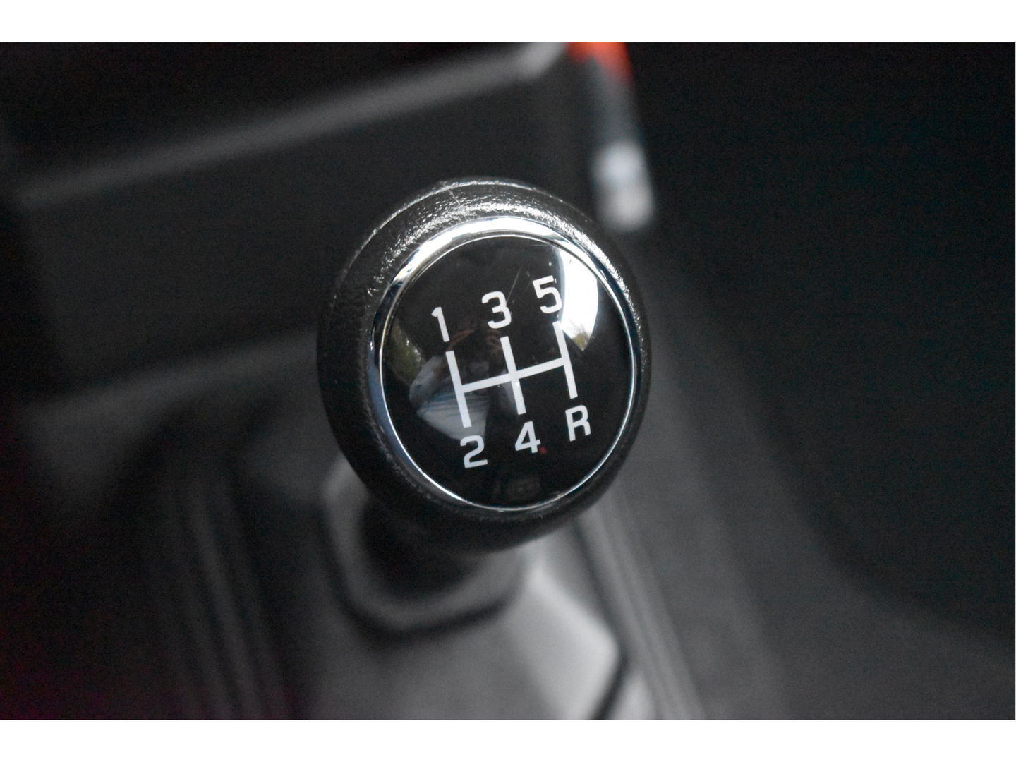 Suzuki Jimny 1.5 Stijl Allgrip 4WD Two-tone | Uniek | NL-Auto | Afn.trekhaak | Carplay/Anroid | Nav | DAB | Stoelverwarming | Climate Control | Nieuwstaat