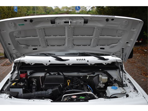 Suzuki Jimny 1.5 Stijl Allgrip 4WD Two-tone | Uniek | NL-Auto | Afn.trekhaak | Carplay/Anroid | Nav | DAB | Stoelverwarming | Climate Control | Nieuwstaat