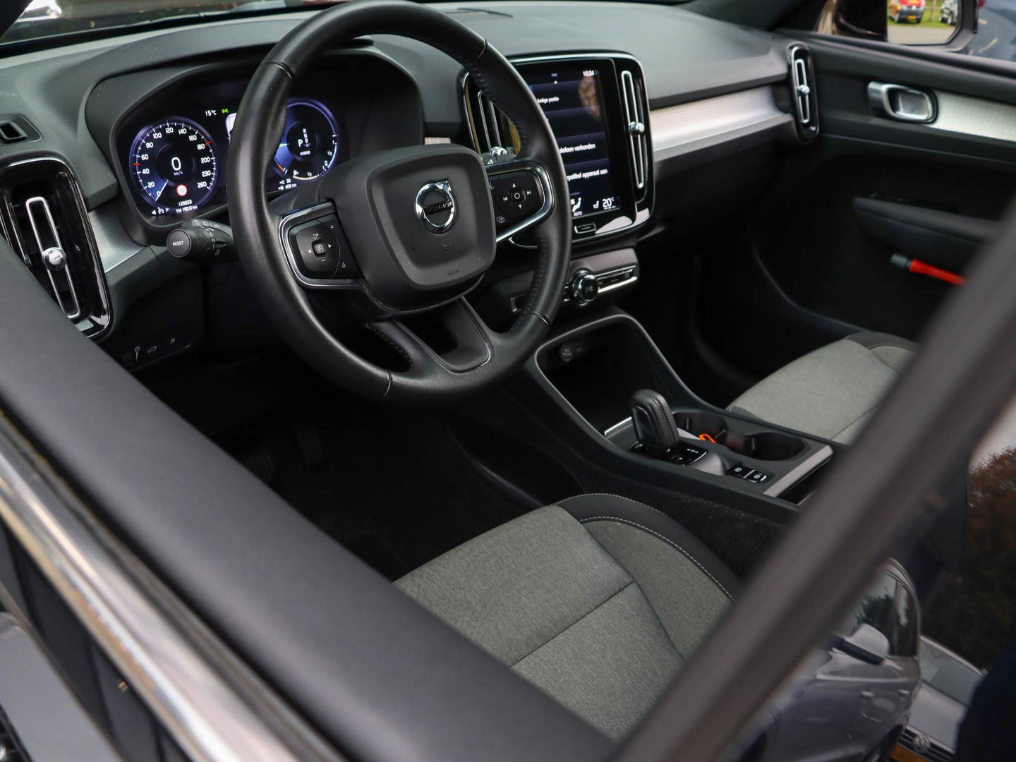 Volvo XC40 T4 Recharge Inscription Expression 211PK Climate Pack